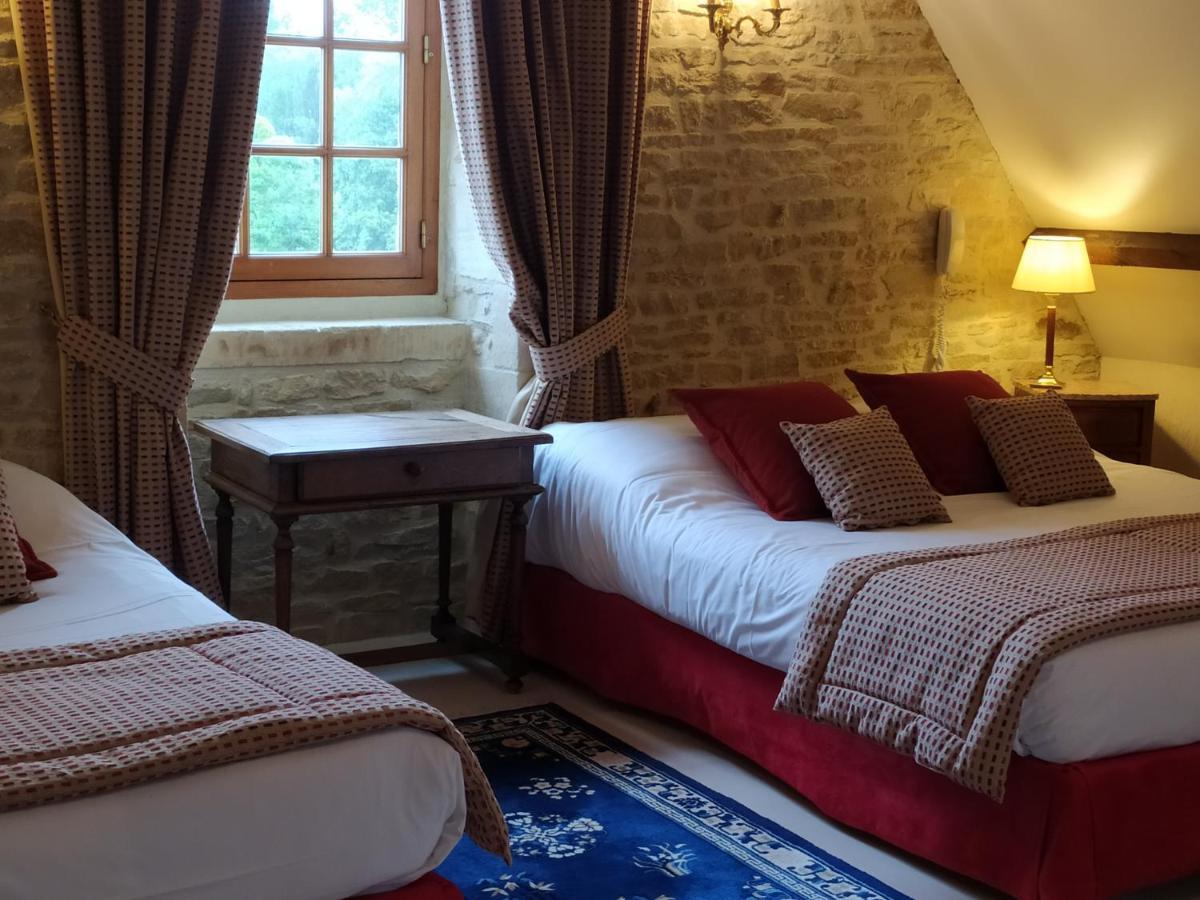 Le Manoir De Mathan A La Campagne 5 Mn D'arromanches Et 10 Mn De Bayeux Crépon