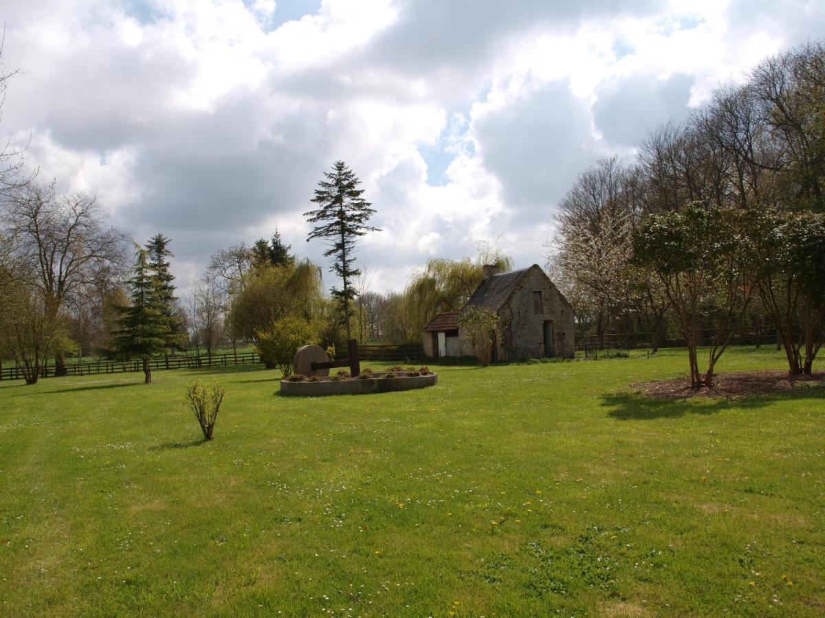 Le Manoir De Mathan A La Campagne 5 Mn D'arromanches Et 10 Mn De Bayeux Crépon