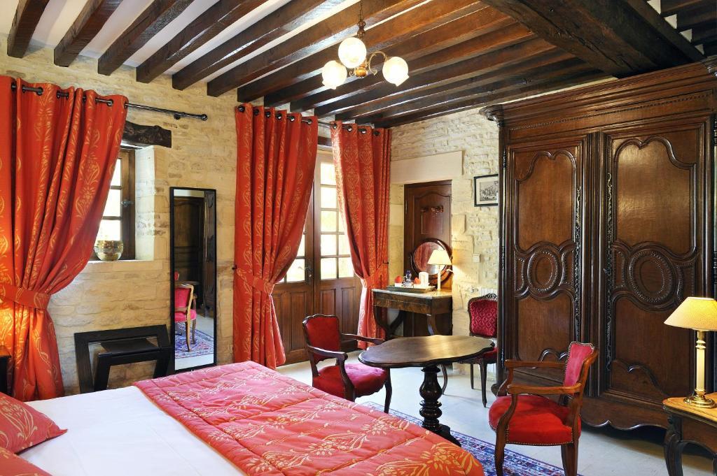 Le Manoir De Mathan A La Campagne 5 Mn D'arromanches Et 10 Mn De Bayeux 3*