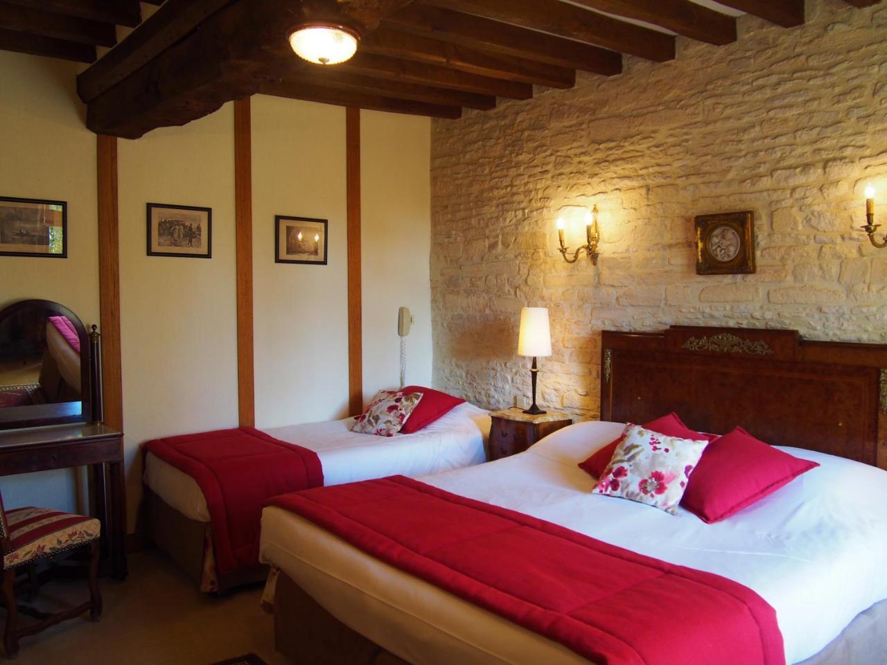 Le Manoir De Mathan A La Campagne 5 Mn D'arromanches Et 10 Mn De Bayeux 3* Crépon